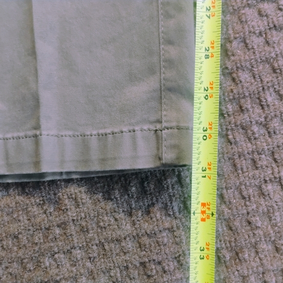 Lee Extreme Motion Pants Mens 42x32 Khaki Performance Stretch Pleated Golf Dress - Picture 4 of 13